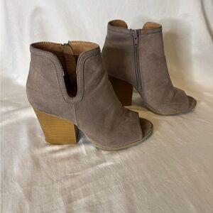 Qupid Taupe Peep-Toe Heeled Boots